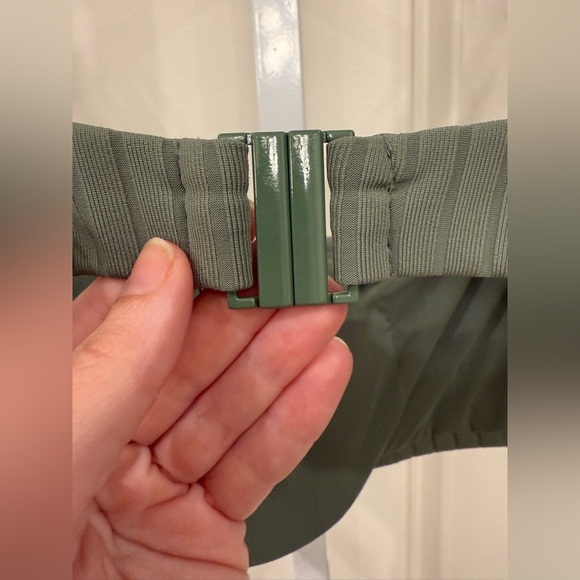 NWT Sea Level Swim Bikini Top - Picture 5 of 6